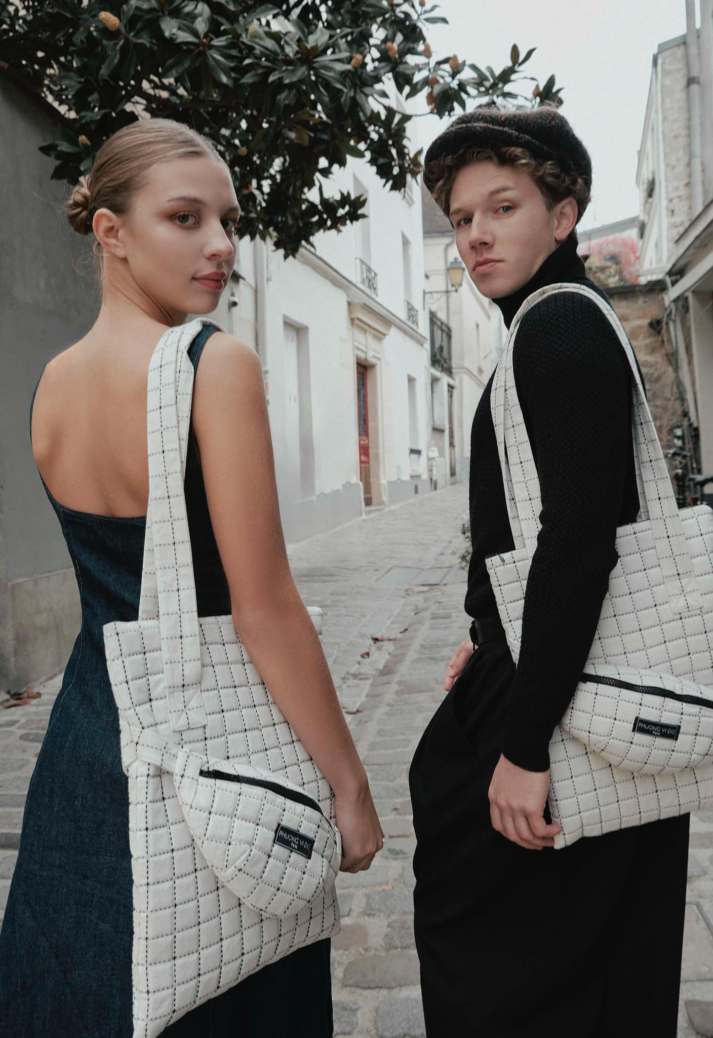 TOTE BAG FAUSSE BANANE